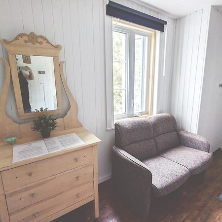 Auberge De La Rive De Charlevoix - Auberge De Jeunesse Familiale Pour Voyageurs De Tous Ages Saint-Joseph-de-la-Rive Екстериор снимка