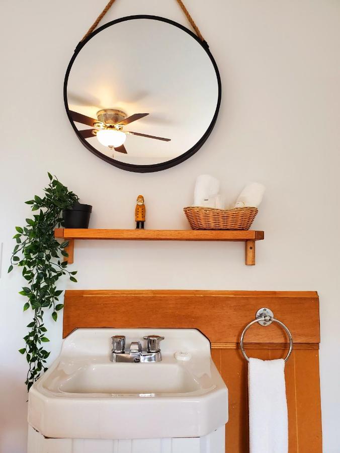 Auberge De La Rive De Charlevoix - Auberge De Jeunesse Familiale Pour Voyageurs De Tous Ages Saint-Joseph-de-la-Rive Екстериор снимка